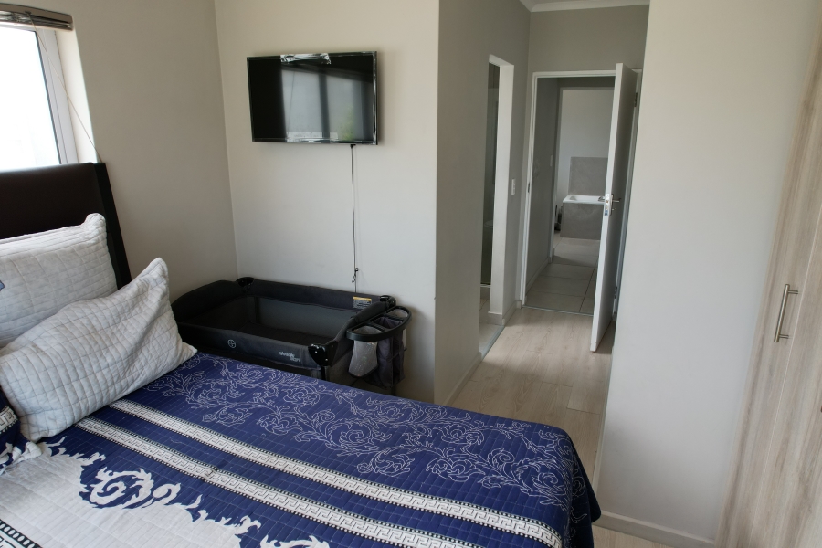 3 Bedroom Property for Sale in Parklands Western Cape